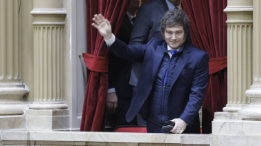 Milei asiste a la jura de diputados para celebrar la primera minoría en la Cámara Baja