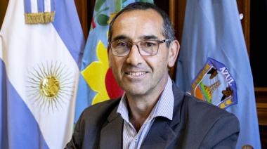 Nelson Sombra firmó un convenio de leasing y avanzó en gestiones por obras habitacionales para Azul