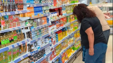 Por la menor inflación, el consumo masivo atenuó su caída en mayo y cerró casi estable frente a abril