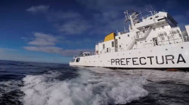 Prefectura Naval intimó a los trabajadores a levantar el paro que afecta a más de 100 barcos