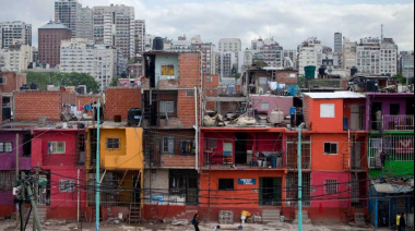 El 60 por ciento de los habitantes de barrios populares está endeudado