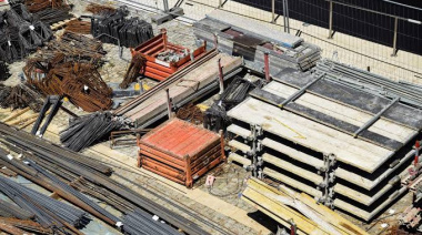 Indec: fuertes caídas de la industria y la construcción en julio