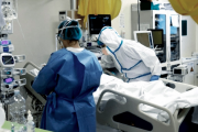 La Sociedad de Terapia Intensiva advierte que los recursos se agotan y el virus "nos está ganando"