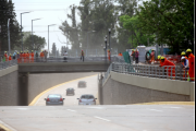 Paso bajo nivel: Habilitan la rampa de Avenida 32 para el cruce de vehículos