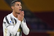 Cristiano Ronaldo sigue con coronavirus: no se reeditará el duelo contra Messi por Champions