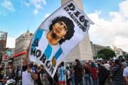 Según la autopsia, Maradona murió de un "edema agudo de pulmón" y una "insuficiencia cardíaca"