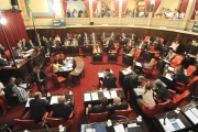 Tras acuerdo con la oposición la Legislatura bonaerense sancionó Presupuesto enviado por Kicillof