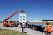 Empresa local entrega Hospitales Modulares, que salen rumbo a cuatro destinos