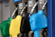 Nueva suba en los precios de los combustibles: 1% en nafta y 1,9% en gasoil