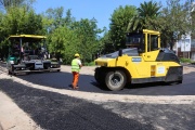 La Comuna avanza con la renovación vial de 121 desde 62 hasta 64