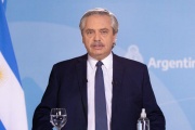 Fernández anunció que se mantienen las mismas restricciones en el AMBA