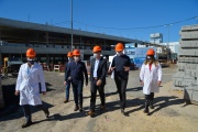 Watson y Gollan recorrieron obras en el Hospital “El Cruce”