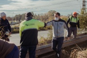 Abella cruza a provincia y realiza mantenimiento sobre ruta 6