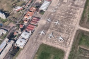Se recibió de Ingeniero Civil luego de presentar un anteproyecto para reformar y utilizar el aeropuerto en La Plata