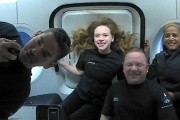 Regresó a la Tierra la misión turística de SpaceX 