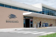 Vuelve a estar operativo el aeropuerto para vuelos nocturnos
