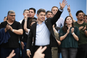 Elecciones bonaerenses: Fuerza Patria aventaja a LLA, según una encuesta