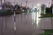 Persisten los cortes de agua y luz en La Plata pese al alivio que trajo la lluvia