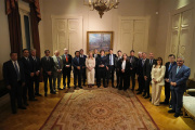 Los gobernadores buscan despegarse de Milei y aceleran el armado para 2027