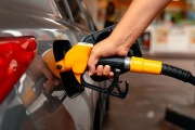 El consumo de combustibles registró una caída del 1,34% en el primer semestre del año
