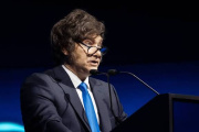 Fuerte rechazo de la oposición al DNU contra los extranjeros que ofendan a la Argentina