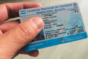 Presentaron un proyecto para eliminar el requisito de libre deuda en el trámite de la licencia de conducir