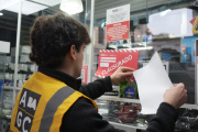 La Ciudad clausuró locales y una galería en Once por venta de celulares robados