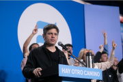 Kicillof lanzó el MDF Juventudes y llamó a “construir una alternativa desde abajo”