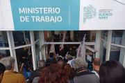 Estatales: la Provincia convocó a paritarias con el pedido de aumento salarial sobre la mesa