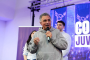 Pareja reunió a más de mil jóvenes de LLA en Morón y puso la mira en 2027