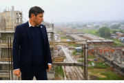 Kicillof adjudicó una obra hidráulica por más de $60.000 millones, pero la firma del contrato quedó sujeta a una condición del BID