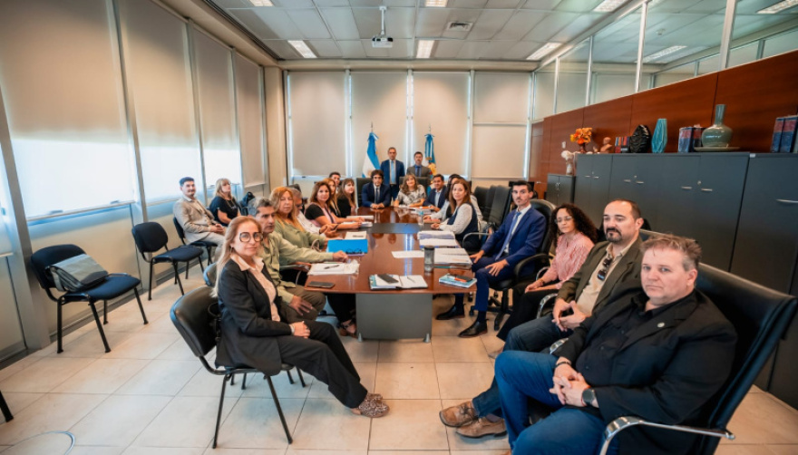 Jaque al inicio de clases: gremios docentes rechazaron el aumento del 3% y lanzaron un paro para el 2 de marzo