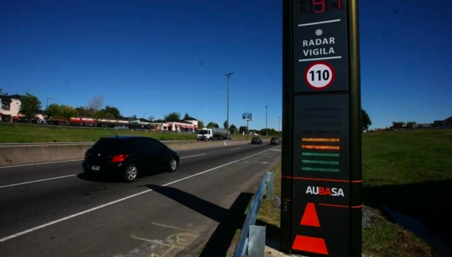 Conducir sin VTV o exceso de velocidad costará hasta $2,2 millones: la Provincia actualizó las multas de tránsito